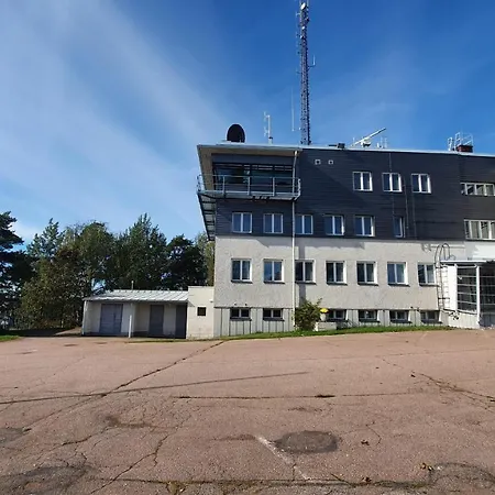 Vanha-merivartioasema Pihatalo Guest house Kotka